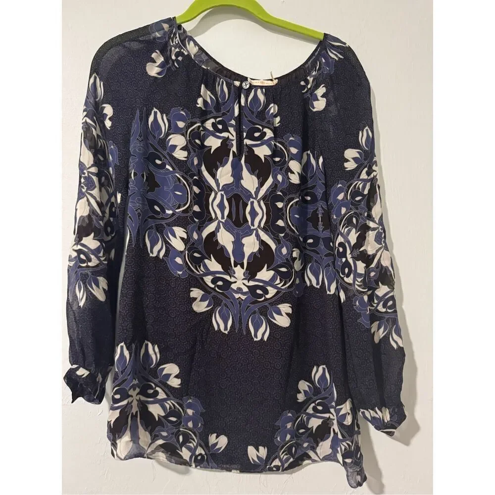 Tory Burch Lisa floral medallion  print 100% silk blouse 2